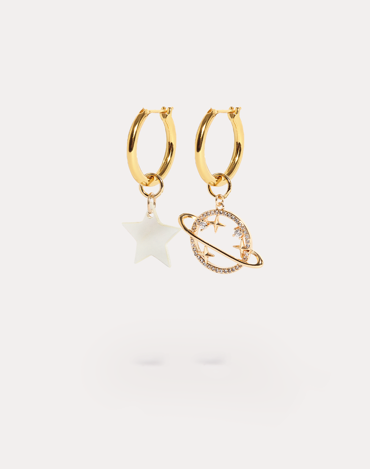 Estelle & Saturn on the Mindy Gold Hoops